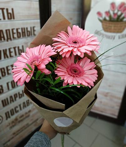Букет цветов из: Герберы в Новом-Уренгое