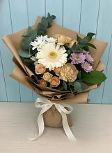 Букет цветов из:  Герберы и Хризантемы в Новом-Уренгое