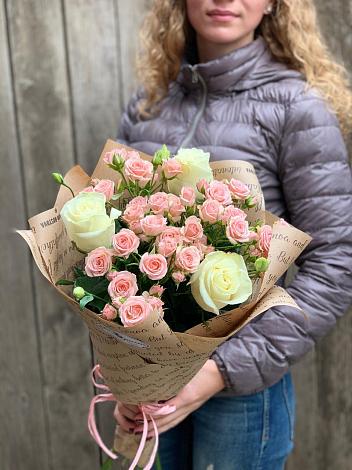 Букет цветов из: Розы в Новом-Уренгое